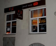 Restorāni -kafe: FoodZone