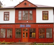 Viesnīcas - Naktsmītnes: Jūras brīze Viesnīca