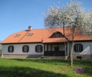 Sightseeing: The house of Rainis in Berkenele