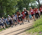Arhīvs: Vakarbuļļu pludmalē notiks Nūjošanas un ģimeņu sporta festivāls(ARHĪVS)