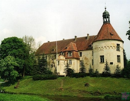Jaunpils pils