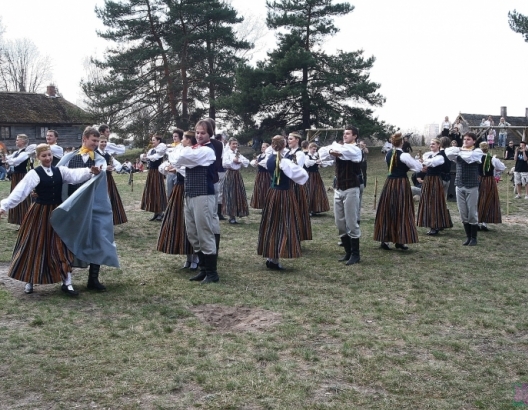 Latvijas Radio programmas svētku laikā(ARHĪVS)