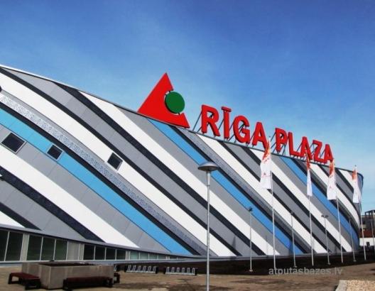 Rīga Plaza tirdzniecības, modes un izklaides centrs.