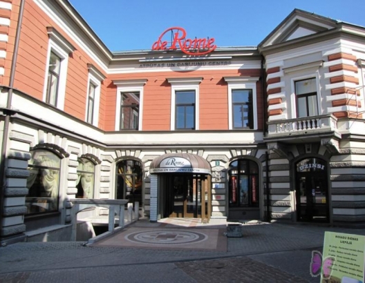 Biznesa un darījumu centrs „de Rome”