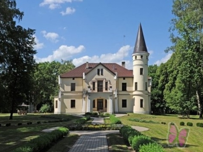 Bēnes muižas kunga māja