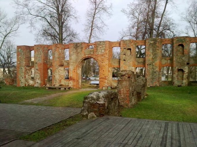 Grobiņas pilsdrupas