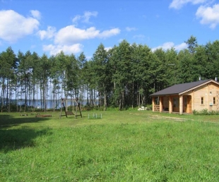 Ezerzemes Viesu māja