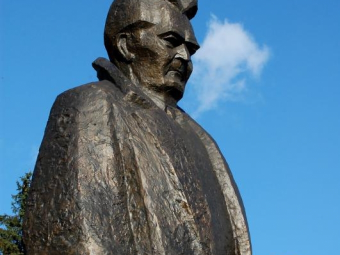 Andreja Upīša piemineklis