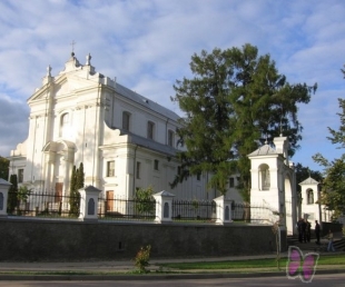 Krāslavas Sv. Ludvika Romas katoļu baznīca