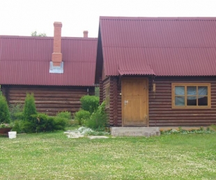 Mežakalni viesu nams