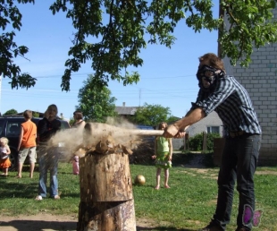 “Ciparnīca” Tals' keramik' rīko pavasara dullo izsoli