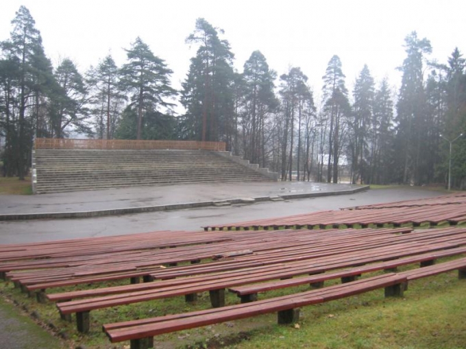 Madonas brīvdabas estrāde