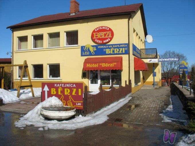 Bērzi Kafejnīca