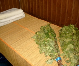 Rozēni Pirts un pirtnieka pakalpojumi.