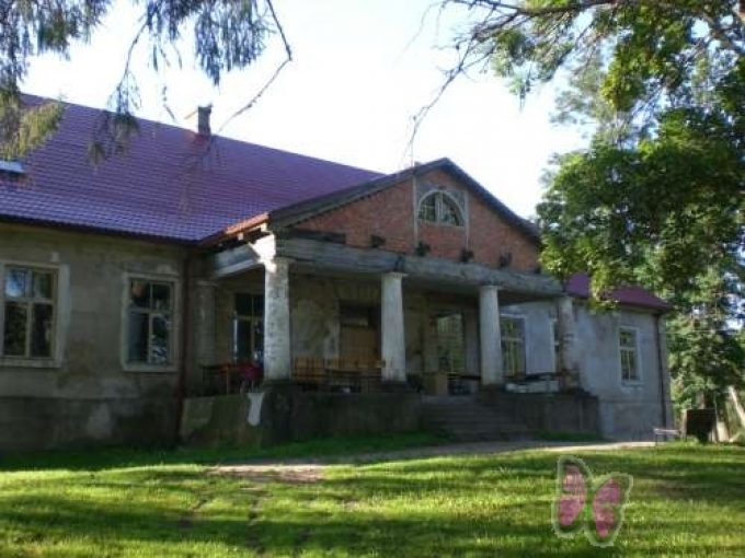 Lodes muiža