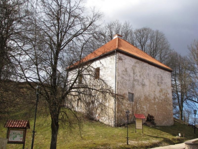 Pulvertornis Kandavā
