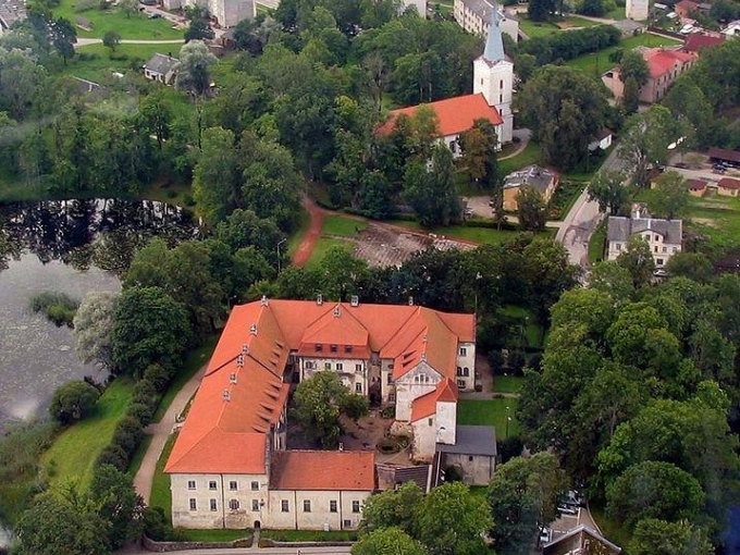Dundagas Tūrisma informācijas centrs