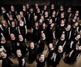 Izdots Rīgas Doma meiteņu kora albums „Jubilatio”(ARHĪVS)