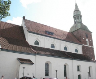 Pilsēta Valmiera (AUTO 1 DIENA)