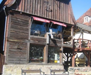 Stenders Bārs, kafejnīca