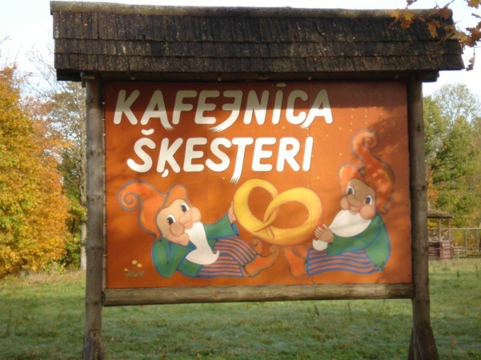 Kafejnīca "Šķesteri"