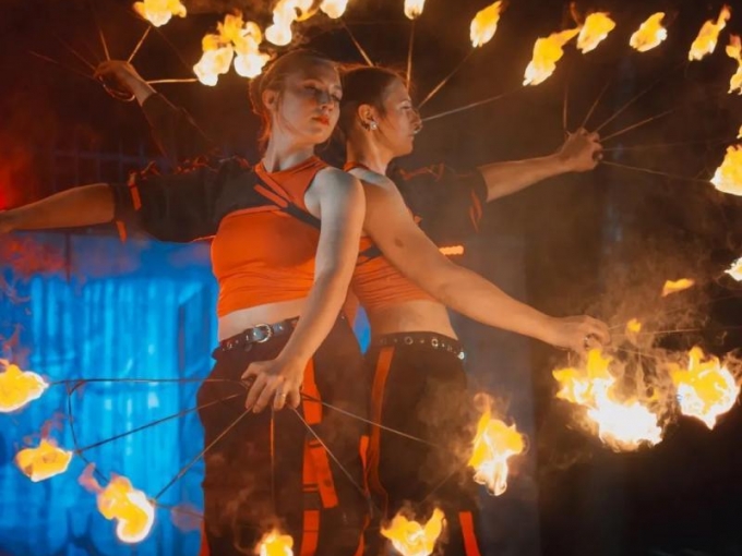 Athar performance group - Uguns šovs