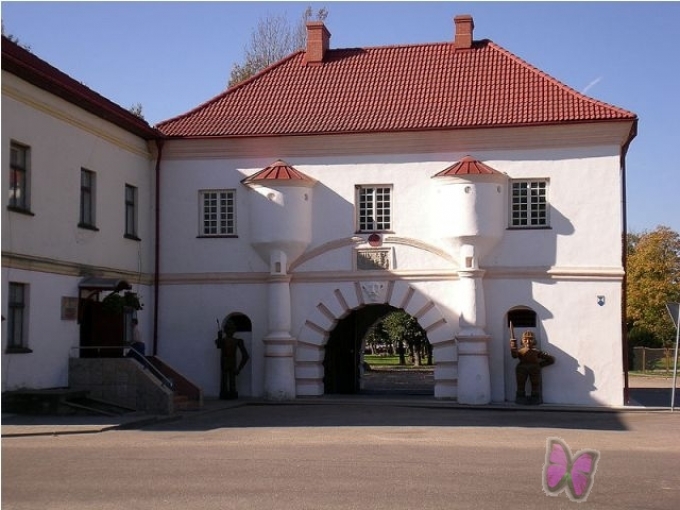 Zviedru vārti Priekulē