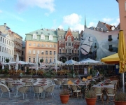 Doma laukums